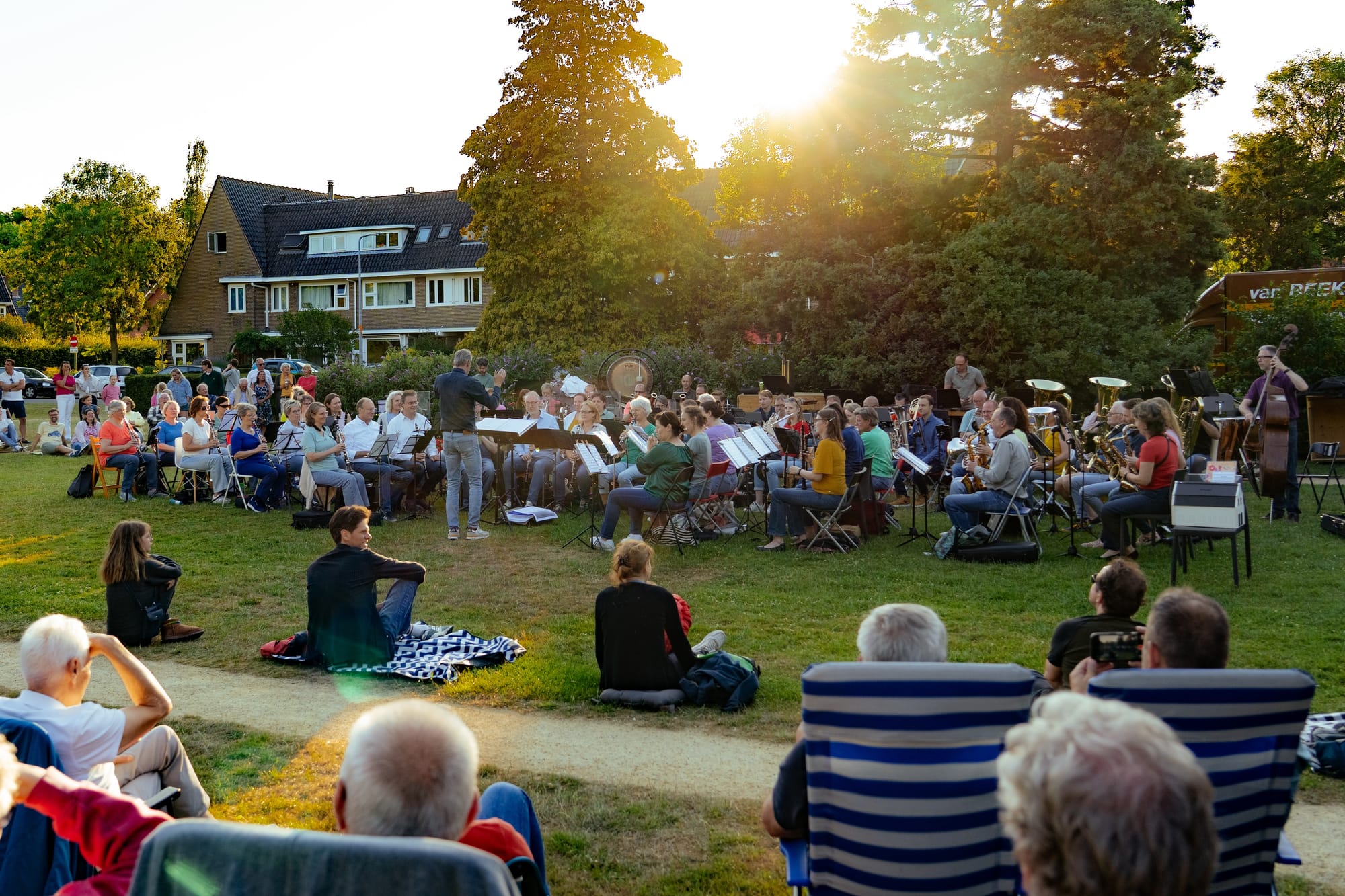 Zomerse klanken onder de avondzon in Zeist