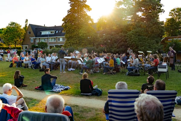 Zomerse klanken onder de avondzon in Zeist